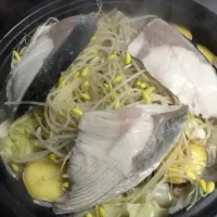 Snapdishの料理写真:Buri nabe|Braja Putraさん