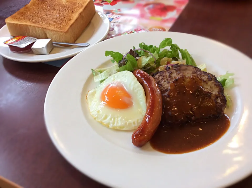 Snapdishの料理写真:ガストモーニング🍴😋|アライさんさん