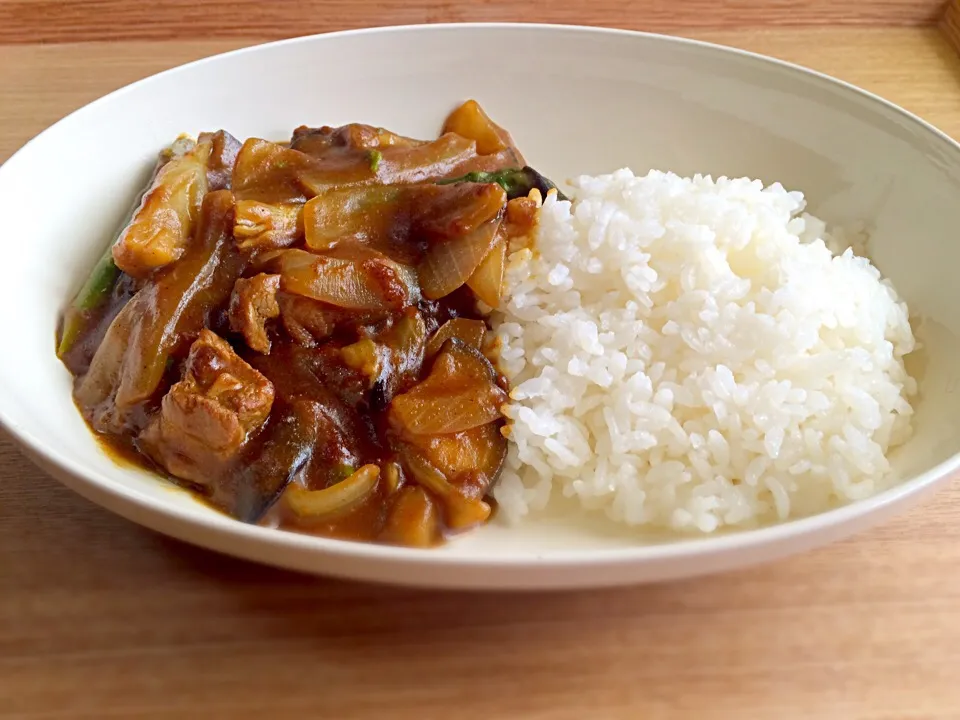 野菜てんこ盛りビーフカレー 
vegetables and beef curry|Hiroさん