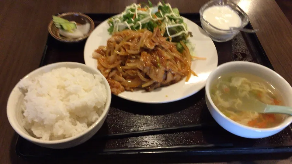 スタミナ焼肉定食|おっちさん