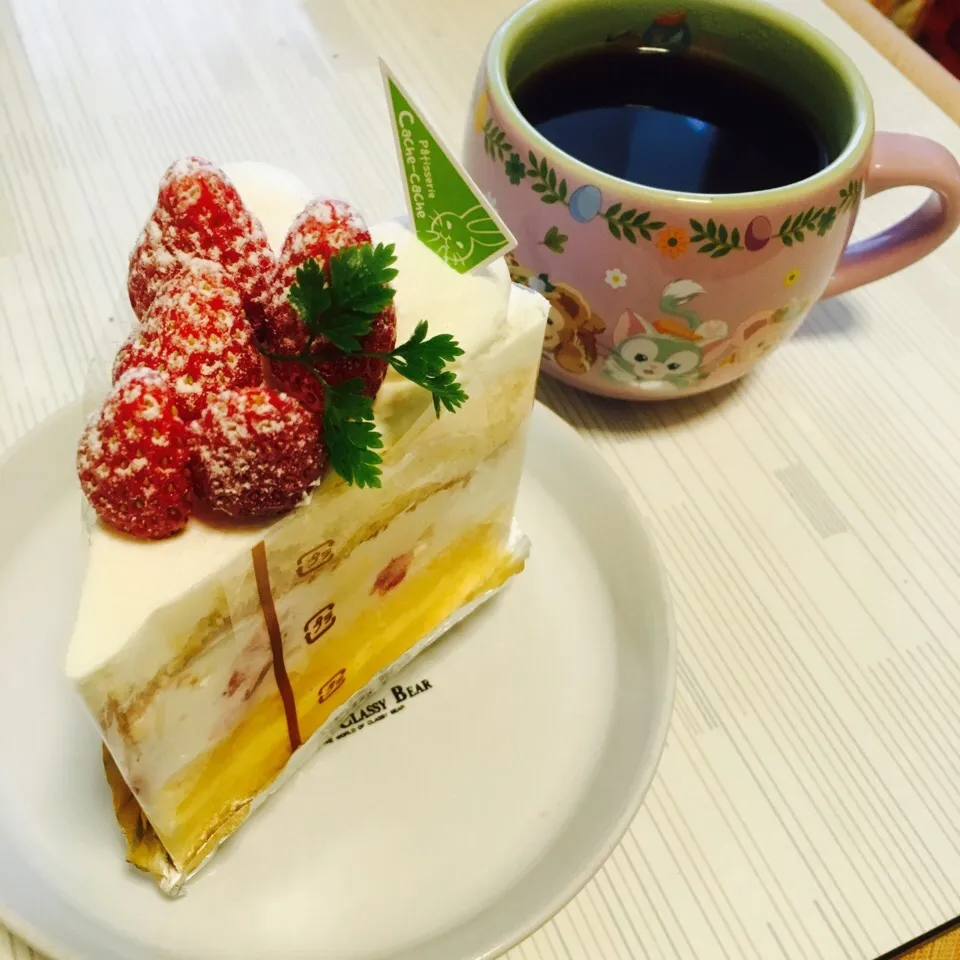 Snapdishの料理写真:いちごのショートケーキ|みぃさん