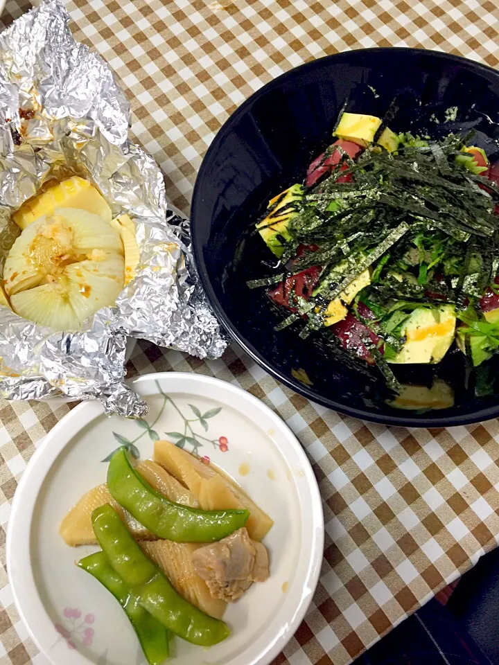 マグロ、アボカド丼💕たけのこ💕新玉ねぎのホイル焼き|☆光るさん