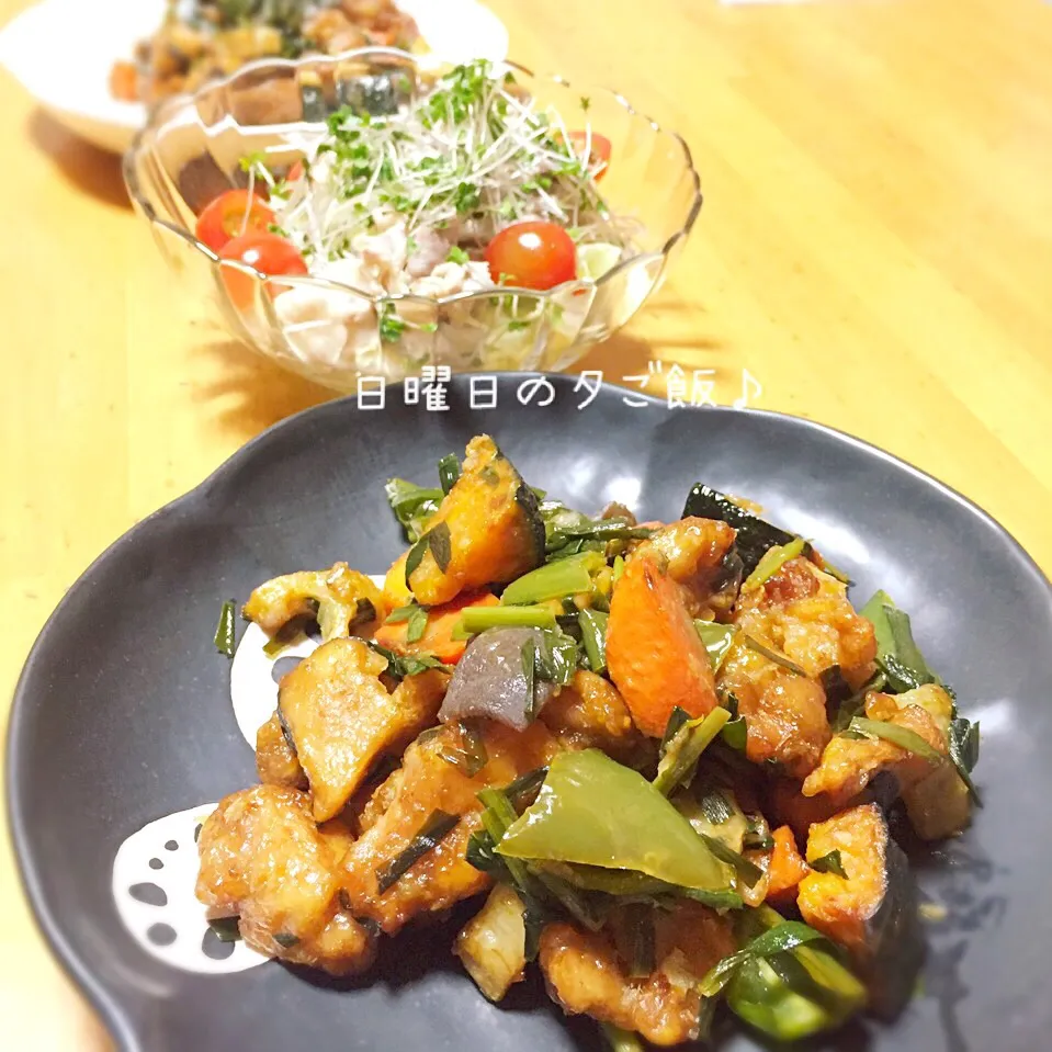 Snapdishの料理写真:日曜日の夕ご飯♪野菜たっぷり黒酢炒め|のりころさん