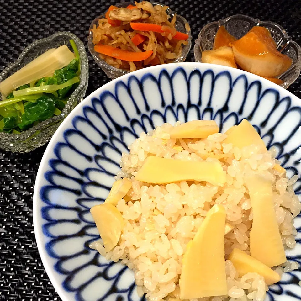 Snapdishの料理写真:たけのこご飯|ringoさん