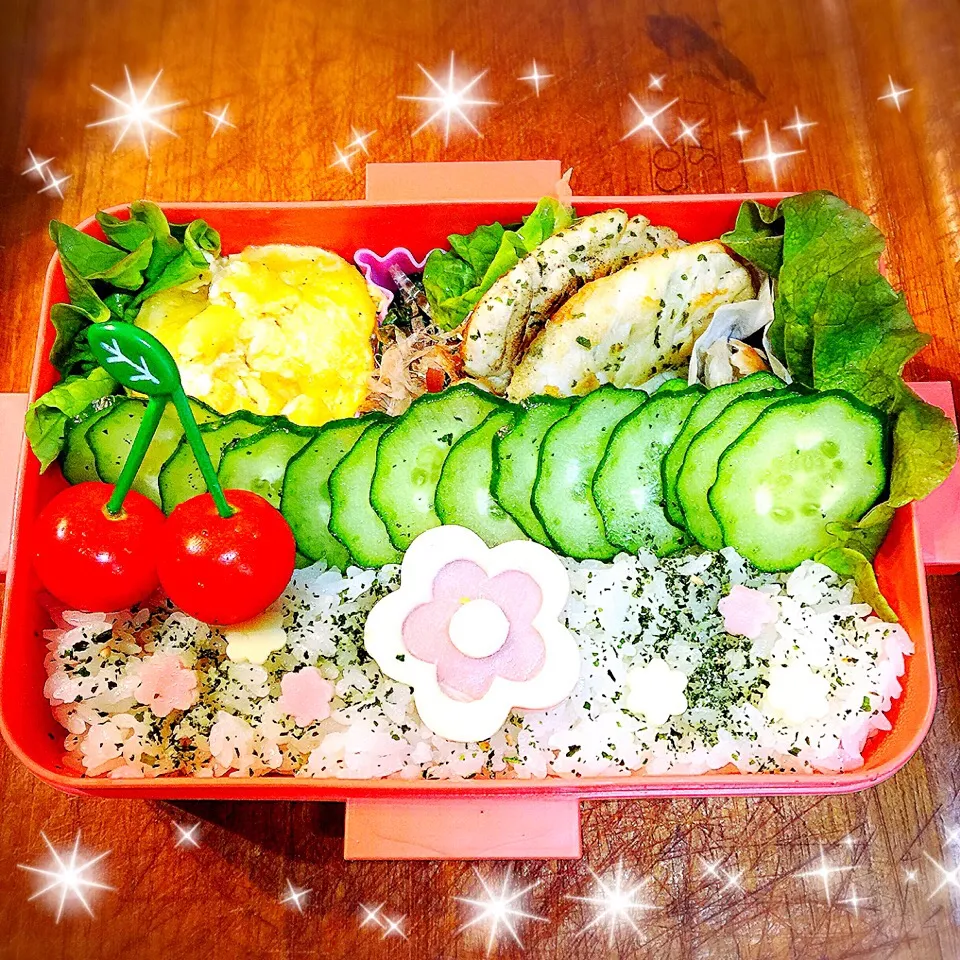 Snapdishの料理写真:今日の娘のお弁当|りんりんさん