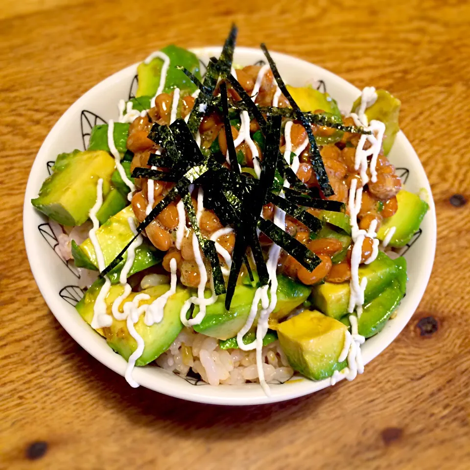 vegan納豆アボカド丼|makiko_aさん