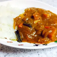 Snapdishの料理写真:豚のすね肉カレー|ほいさん