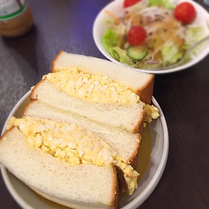 ふわふわたまごサンド❣️
朝食っぽいけど晩御飯w|NanaMOさん