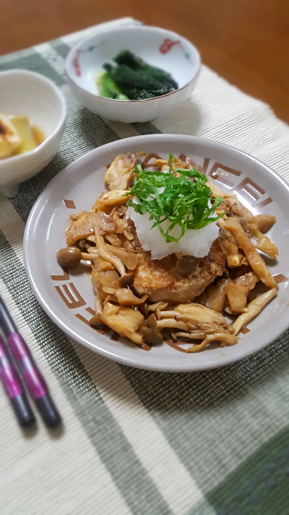 豆腐ハンバーグキノコポン酢ソース🍄|ぴえろきっちんさん