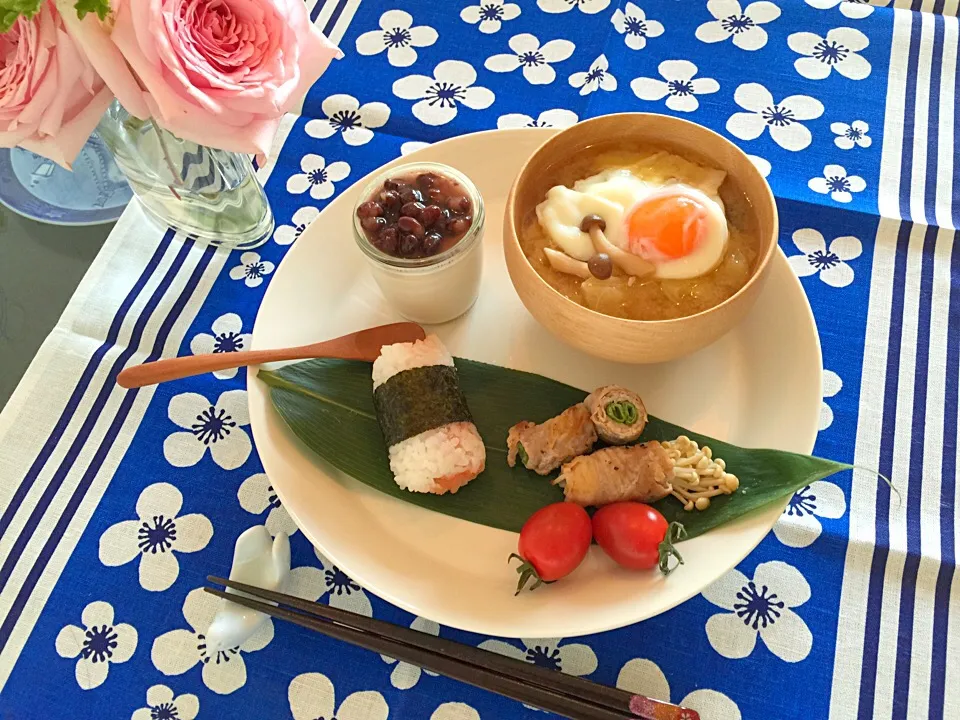 温玉入り具だくさん味噌汁
肉巻き野菜
ほうじ茶プリン|Hitomiさん