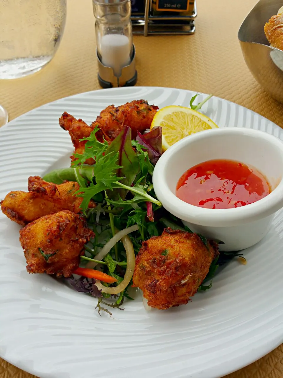 Deep fried cutter fish with sweet and sour sauce|Cherryさん