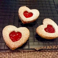 Czech Linzer cookies|Marketa Pistekovaさん