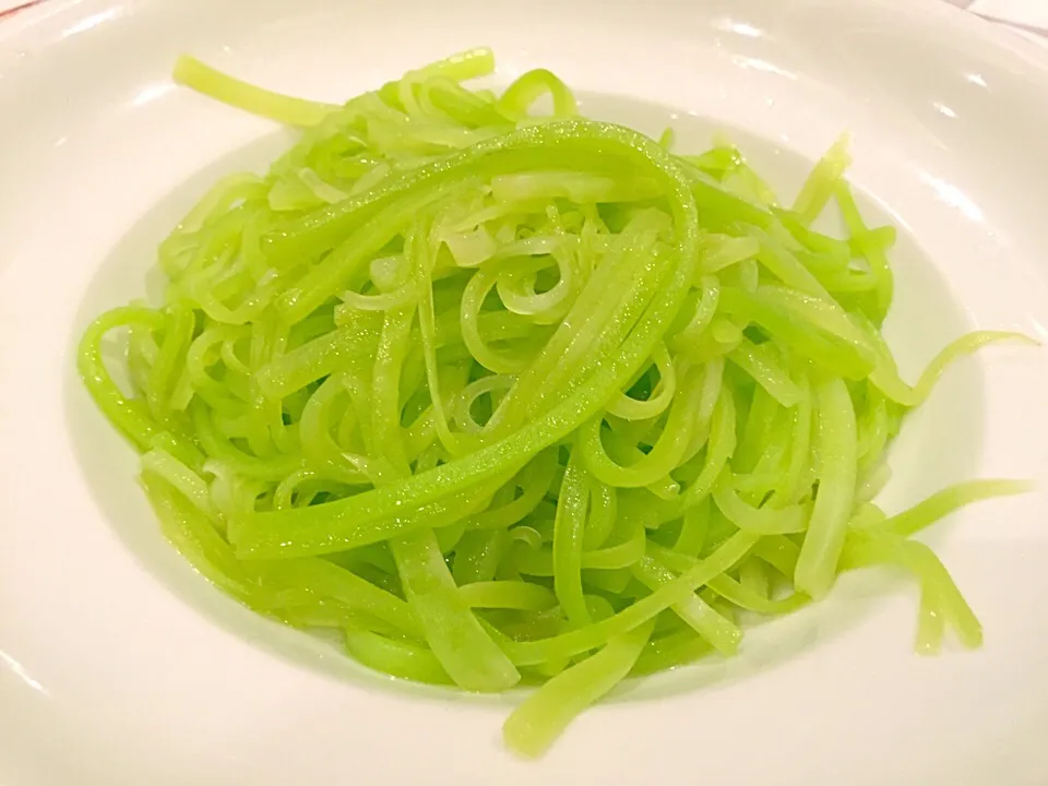 Sautéed shredded lettuce shoots|Sky Blueさん