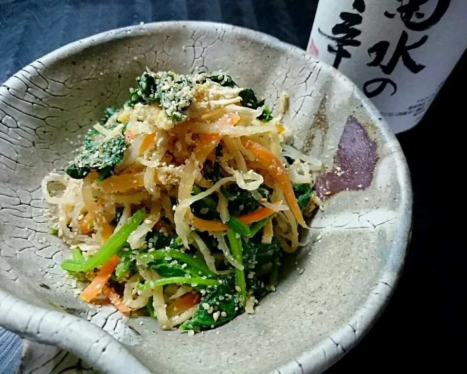 Snapdishの料理写真:Mayさんの切干し大根とほうれん草の胡麻和え♡|sakurakoさん