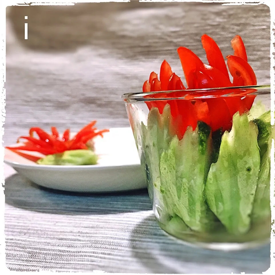 Snapdishの料理写真:簡単！きゅうりの塩こうじ和え 【Cucumber tossed with salted rice malt】|izoomさん