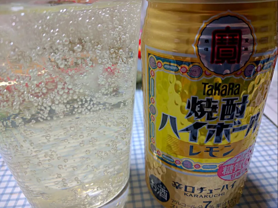 Snapdishの料理写真:焼酎ハイボール レモン
宝酒造|sakumaさん