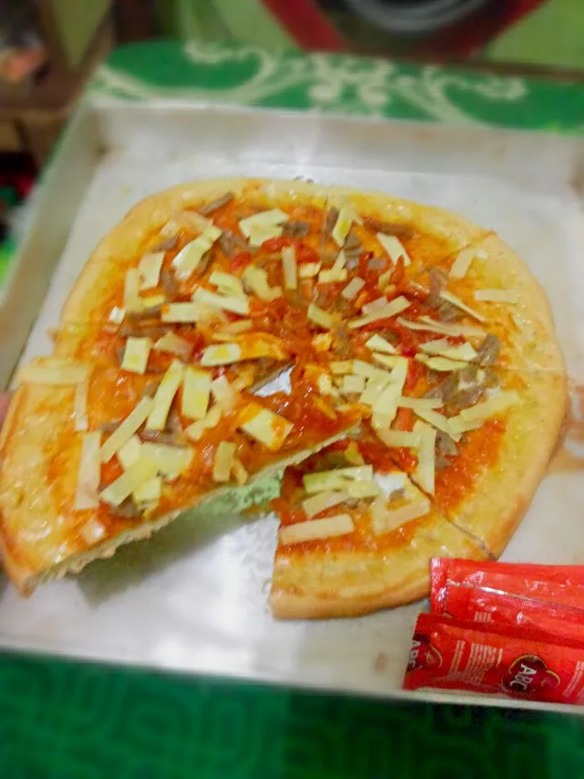 #pizza homemade by me :-) yummy|Hindun Surya Diprajaさん