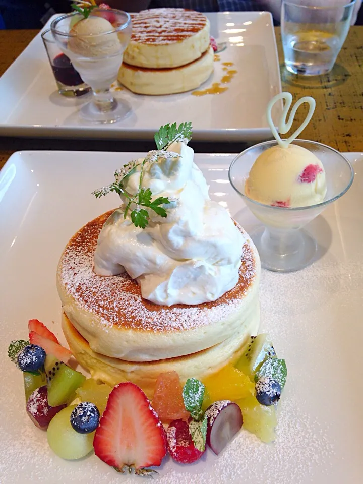 Snapdishの料理写真:プリンセスパンケーキ|ぺんちゃん。さん