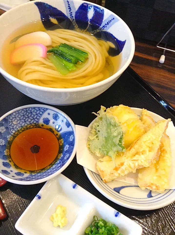 ちく玉うどん（かけ冷）@手打饂飩 寿庵（植竹）|Kazuya Miyukiさん