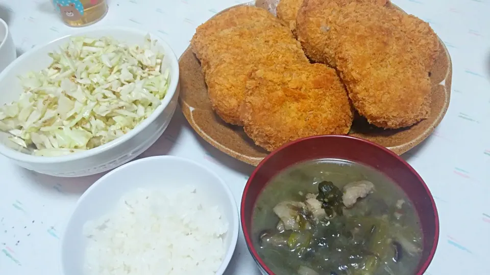 コロッケ☆塩キャベツ☆グリーンカレースープ(モニター当選したやつ)|みぽりんさん