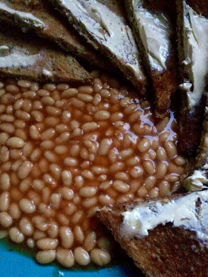 Buttered toast & baked beans|Nick Hiderさん