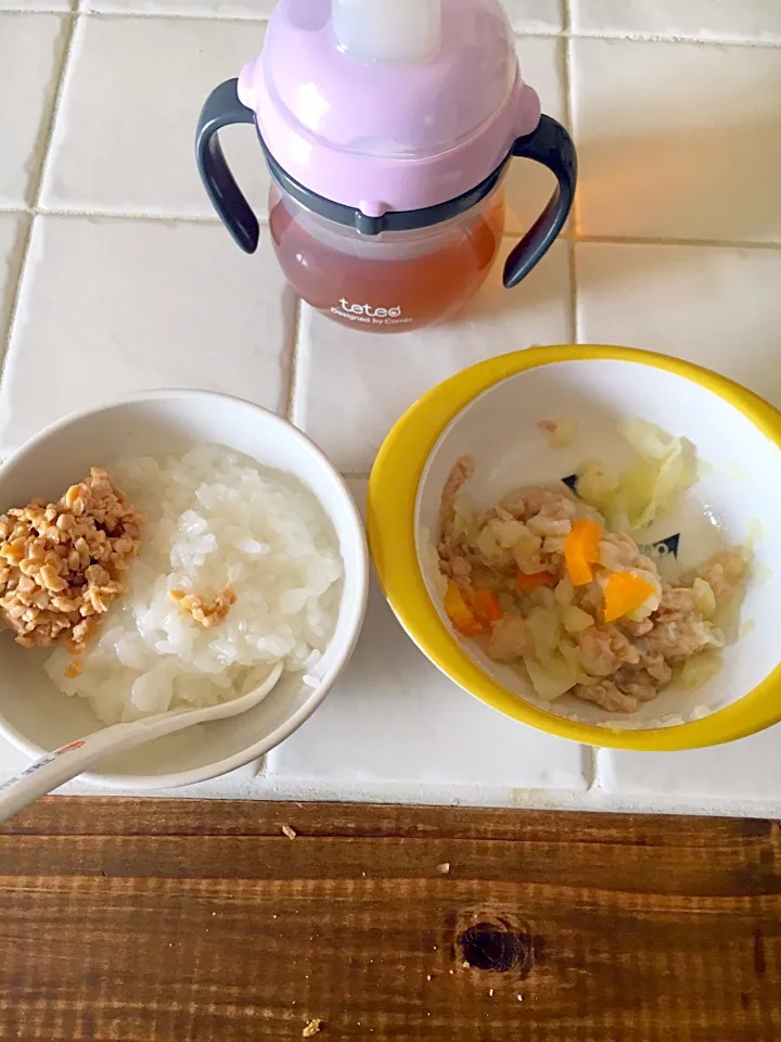 離乳食 後期 朝ごはん
＊納豆ごはん
＊ツナサラダ|さとみさん