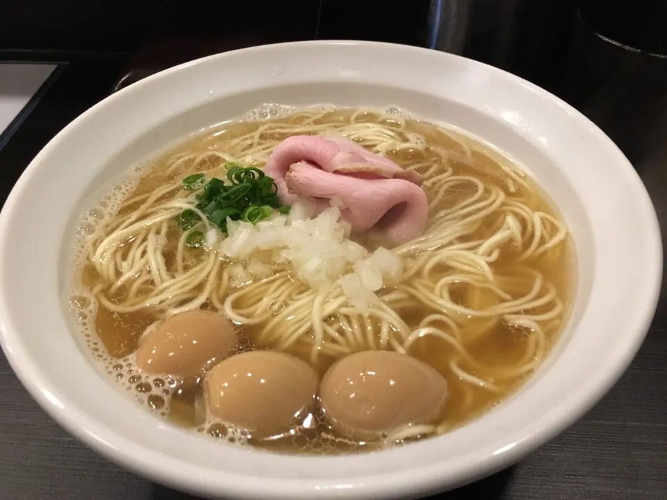 Snapdishの料理写真:あごウズラ950円|PegaOさん