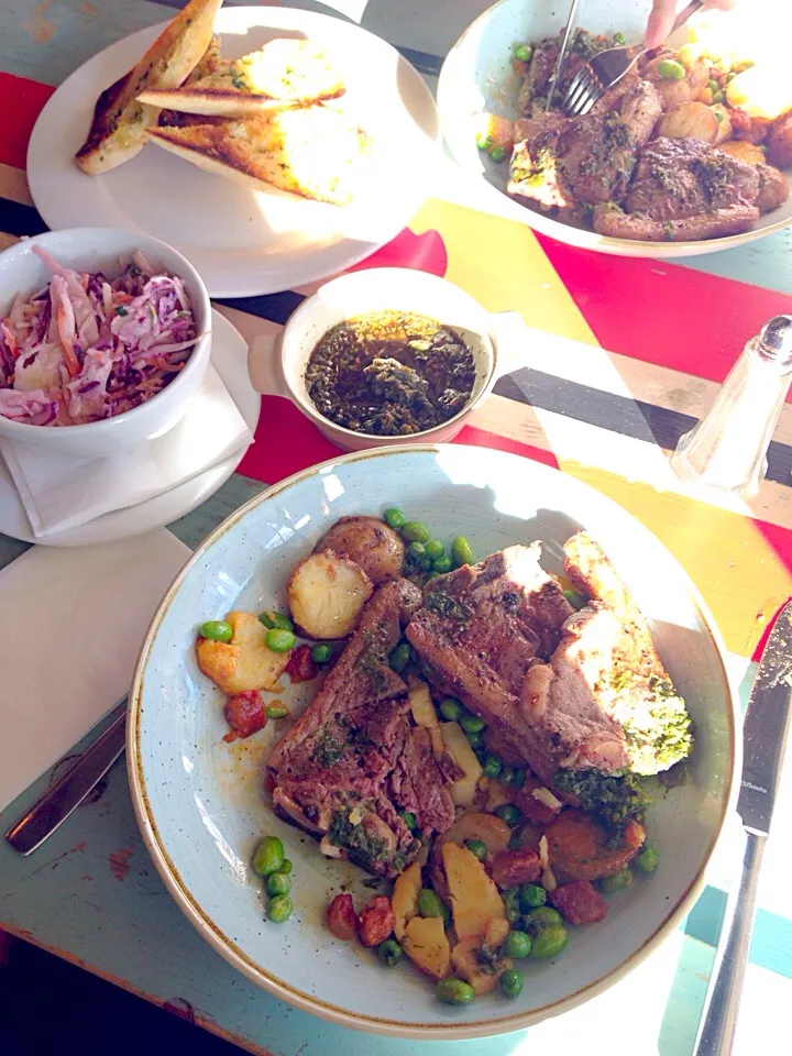 Snapdishの料理写真:Minted Lamb chops potatoes peas  coleslaw & bread rolls.|Karla Collington Ryderさん