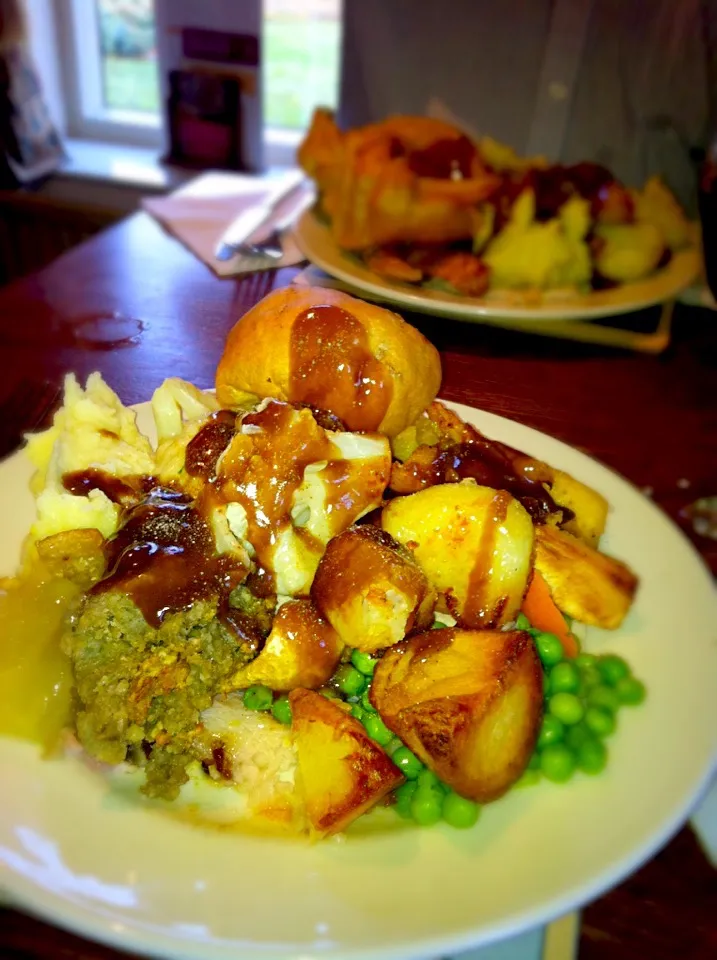 Sunday beef roast with all the trimmings.|Karla Collington Ryderさん