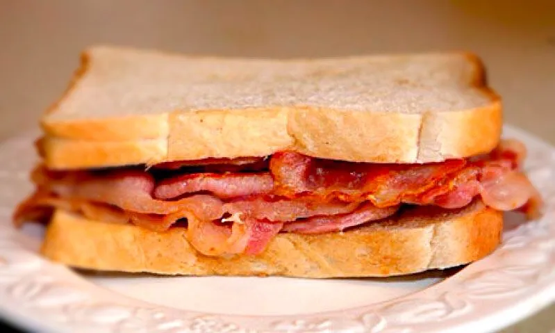 Bacon sandwich.|Karla Collington Ryderさん