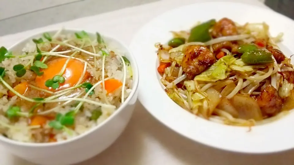 Snapdishの料理写真:炊き込み卵かけご飯～&
酢豚的な鶏肉野菜炒め～
の晩ごはん✨|kaz(*･ω･)さん