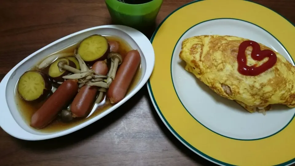 旦那が飲み会で一人テキトーごはん！
オムライスと残り物ポトフ！|なぁママさん