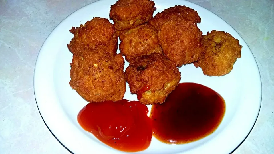 Ground Turkey Fritters with a Tomato n Bar B Q Sauce|Juan Simmsさん