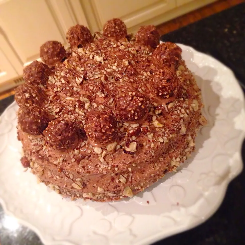 Ferraro Roche cake|CookingWithLoveさん