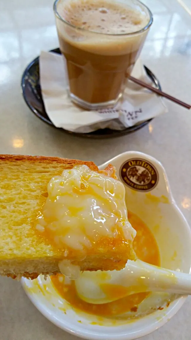 Snapdishの料理写真:Omega Eggs Dip Toast 😉 Ready to munch😍😍😍😍|🌷lynnlicious🌷さん