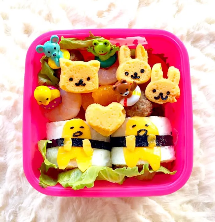 ぐでたまパスタ弁当🍳🐣|富士子🍒🐰🍓さん