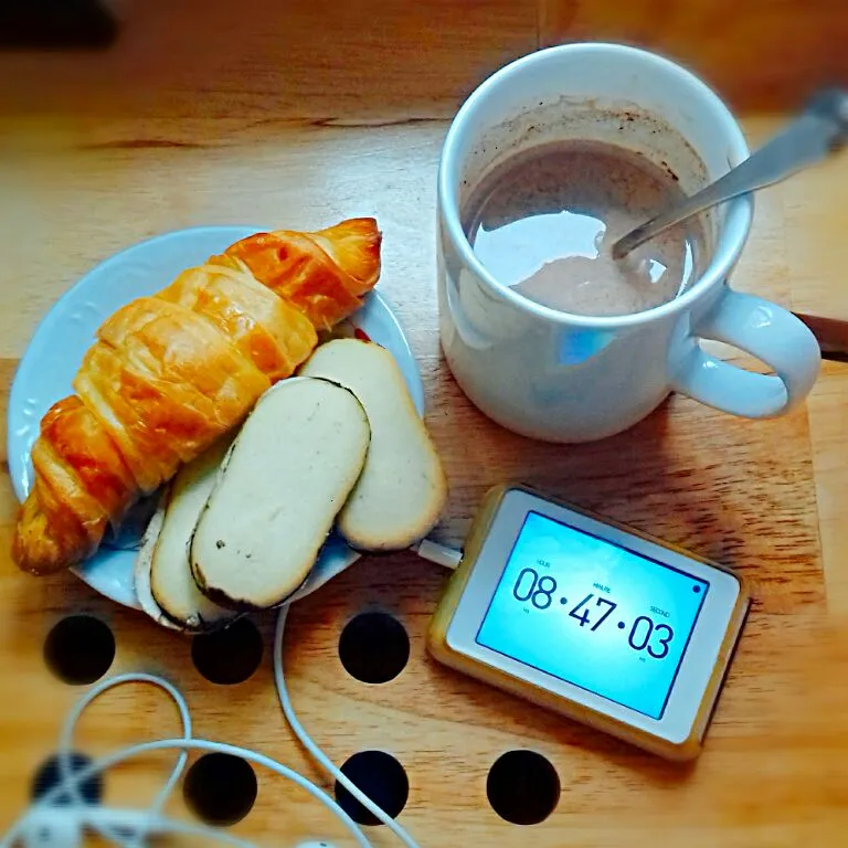 croissant## chocolate milk|DG Leさん