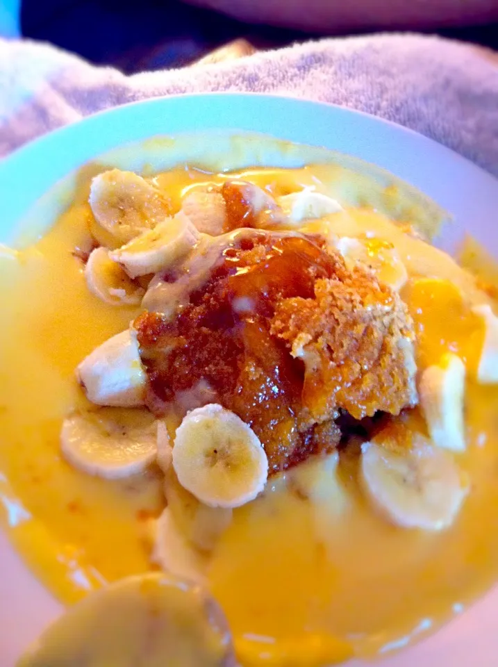 Treacle toffee sponge, banana & custard.|Karla Collington Ryderさん