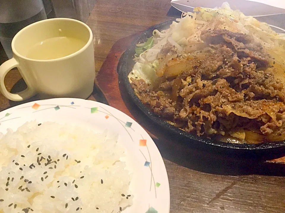 Snapdishの料理写真:牛焼 並盛
牛焼（バラ焼）ジョニー 池袋店 #牛肉 #バラ焼き|sakumaさん