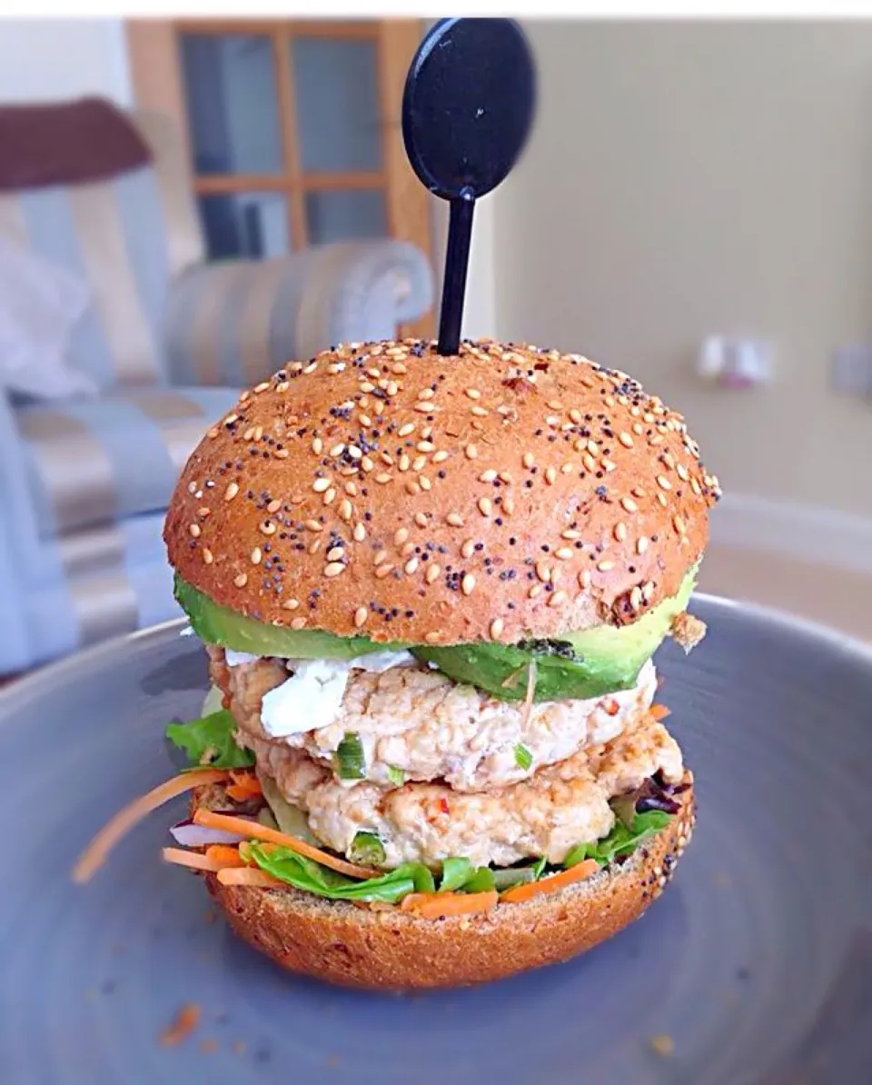 Home made turkey burger, avocado,turkey & salad|Karla Collington Ryderさん