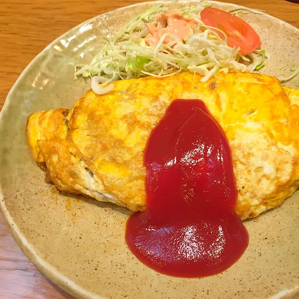 洋食屋さんのオムライス🍳|saoricocoさん