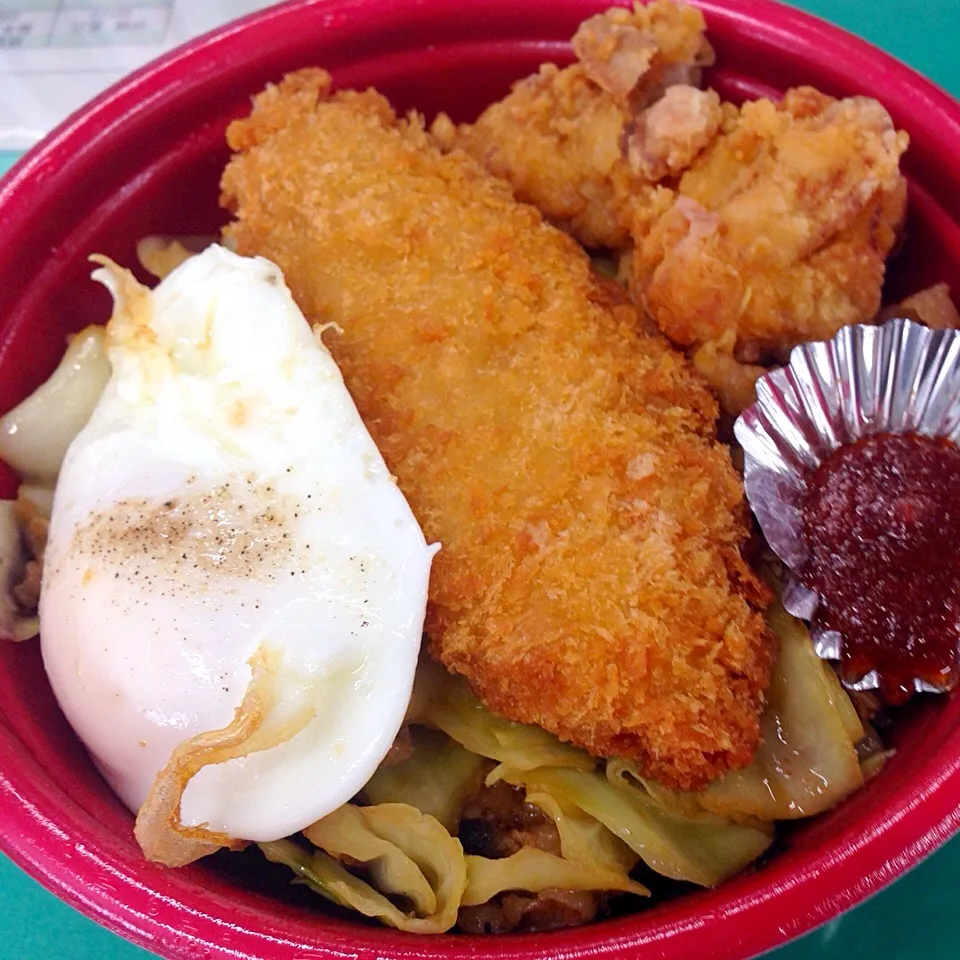 ほっともっと 牛キャベ丼+全部のせ〜付いてる辛子味噌で２度楽しめる|てるぼーさん