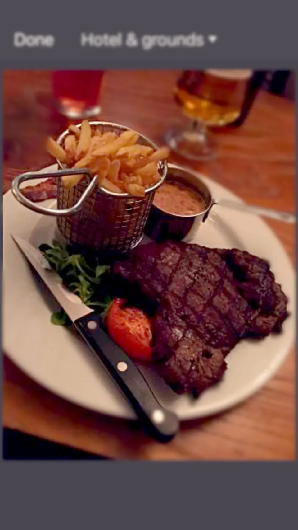 Sirloin steak, chips, tomato & pepetcorn sauce.|Karla Collington Ryderさん