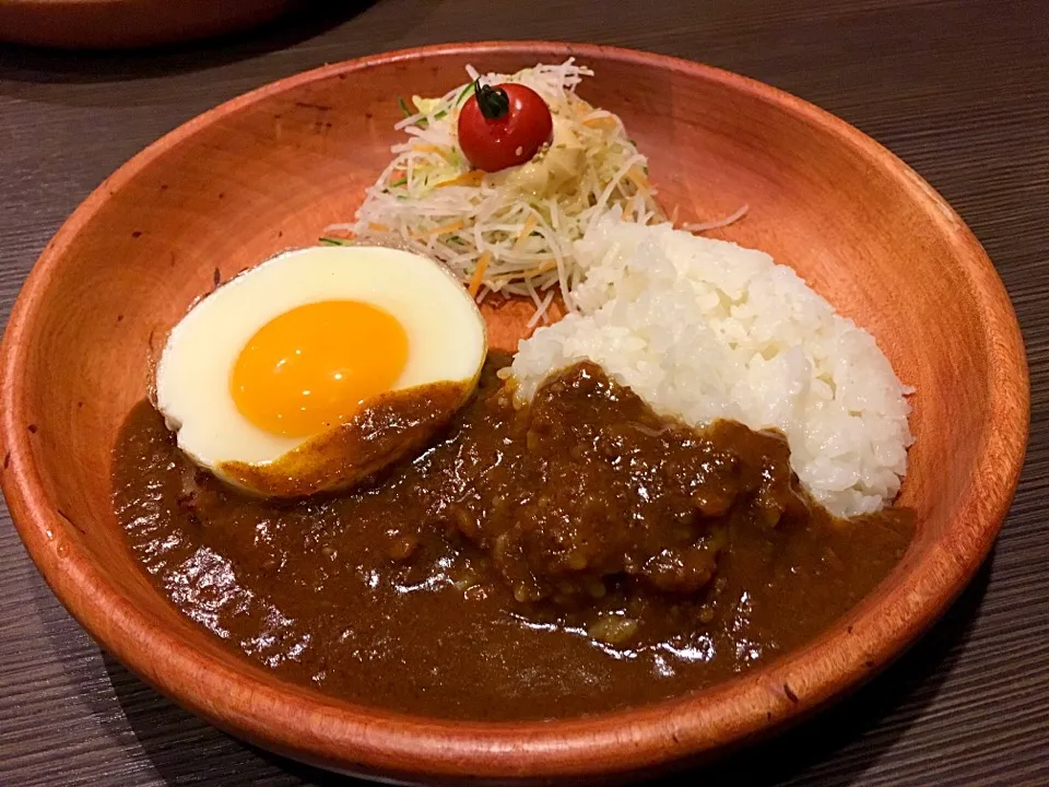 びっくりドンキー『エッグカレーバーグディシュ』？|コージ💫さん