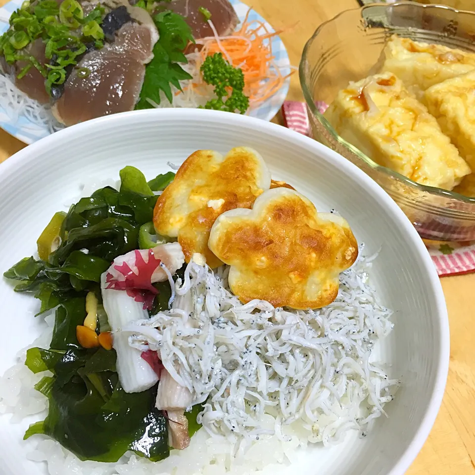 しらす丼と鰹のタタキ|りんごっちさん