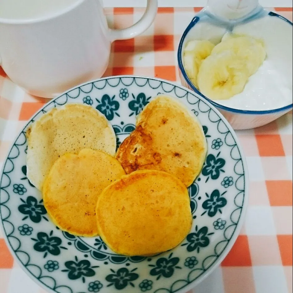 👶豆腐ホットケーキ・バナナヨーグルト|chocoさん