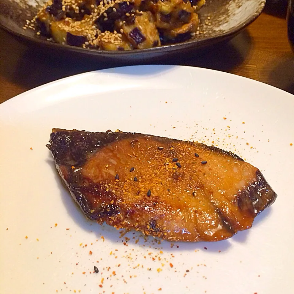 徳之島トトロンヌさんの料理〜ブリの洋風照り焼き〜美味しい😍|ゆうみん（4人の母ちゃん）さん