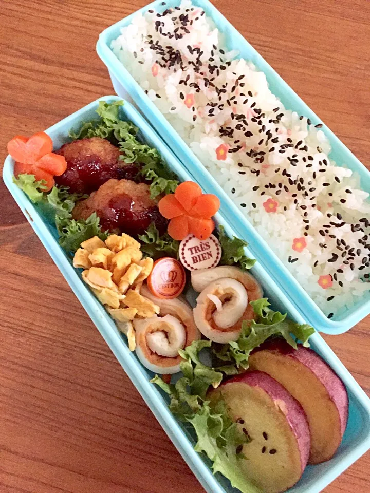 4/19 メンチカツ弁当🍱|カタツムリさん