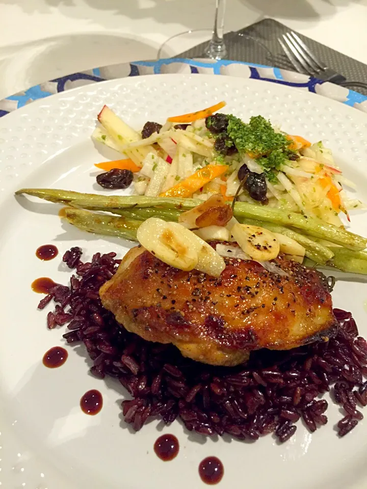 Snapdishの料理写真:Honey Mustard Chicken Thight with Black Rice & a side of apple & turnip tossed in lime / honey dressing|Aunty Gさん