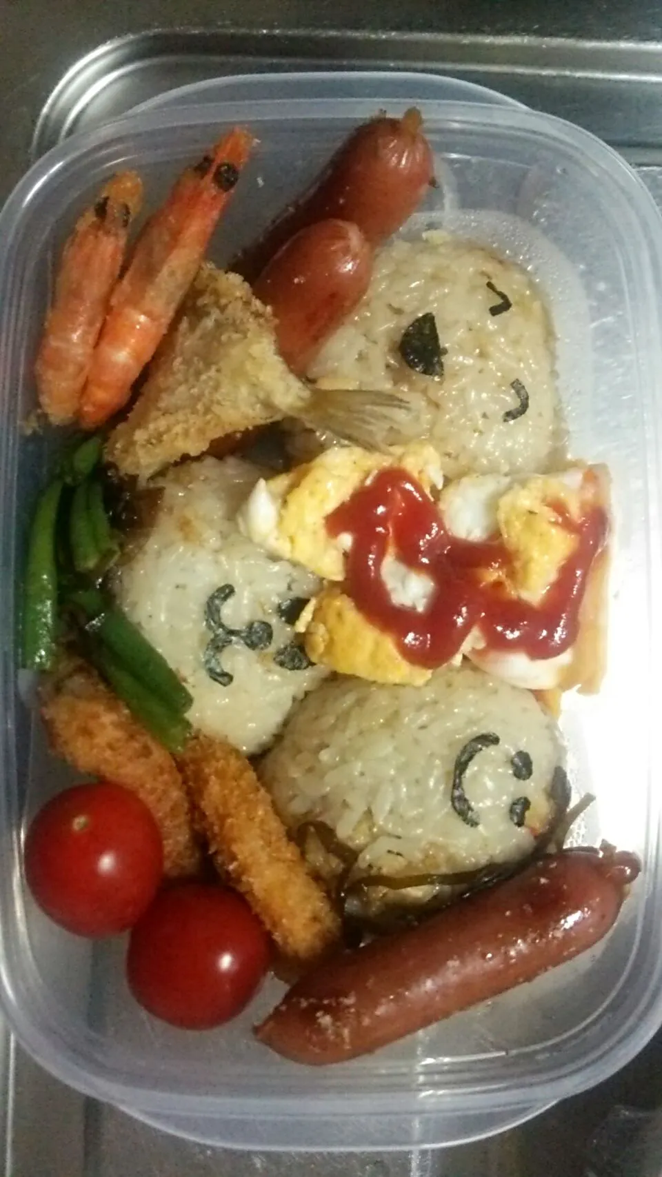 息子作自分弁当 遠足編|mayさん